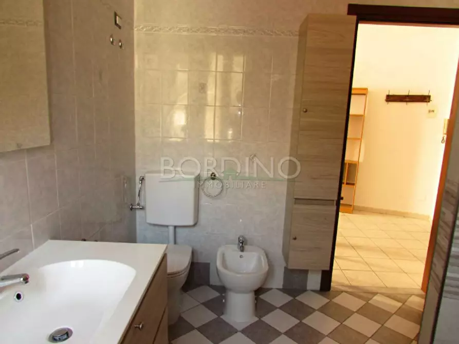 Immagine 14 di Appartamento in affitto  in Via Roma, snc a San Damiano D'asti
