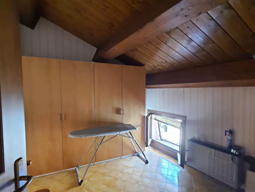 Immagine 30 di Palazzo in vendita  in via Verdi a Rovigo