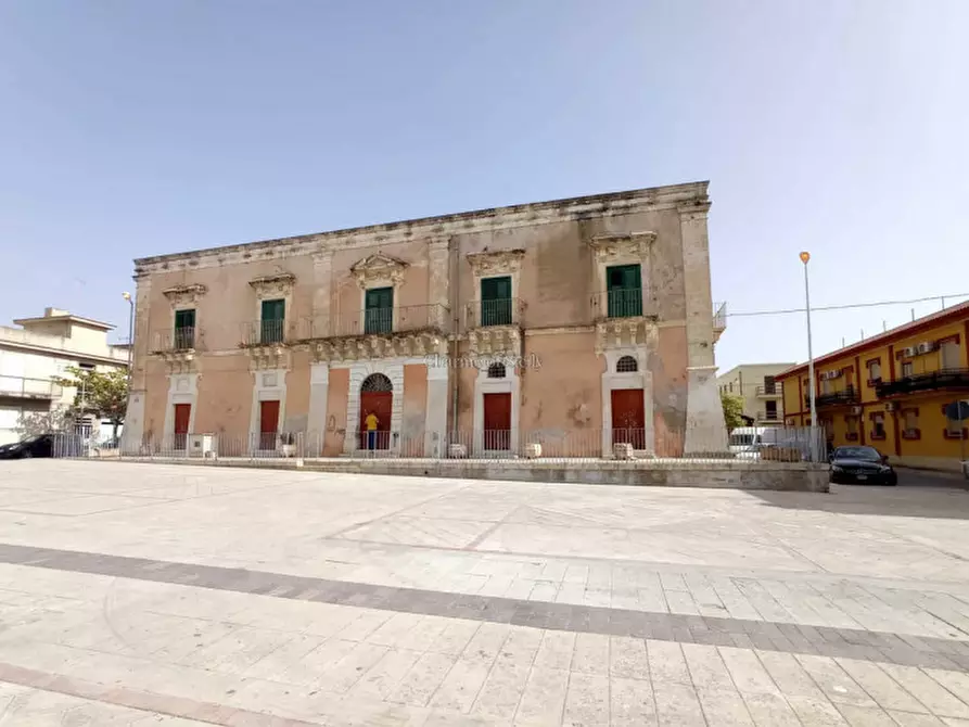 Immagine 4 di Casa indipendente in vendita  in Piazza Antonio Brancati a Ispica