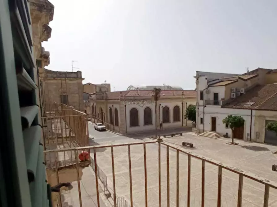 Immagine 16 di Casa indipendente in vendita  in Piazza Antonio Brancati a Ispica
