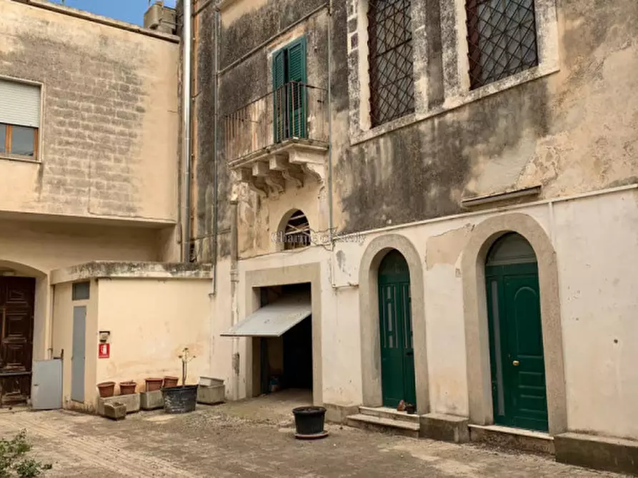 Immagine 20 di Casa indipendente in vendita  in Piazza Antonio Brancati a Ispica