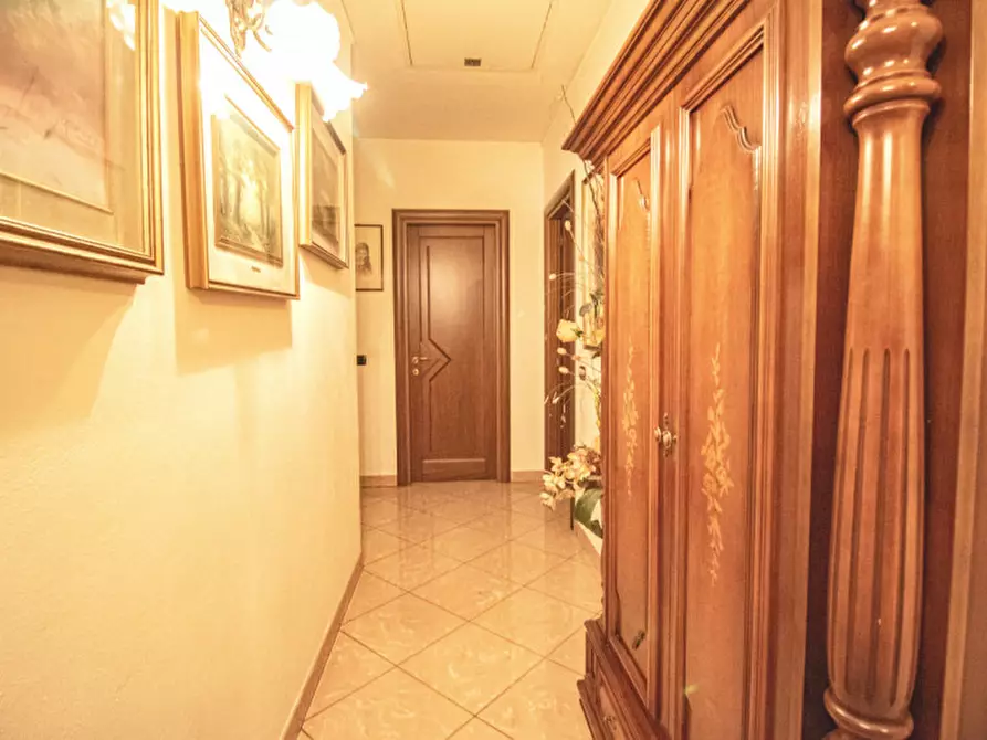 Immagine 17 di Casa indipendente in vendita  in Via Donatello a Poggio A Caiano
