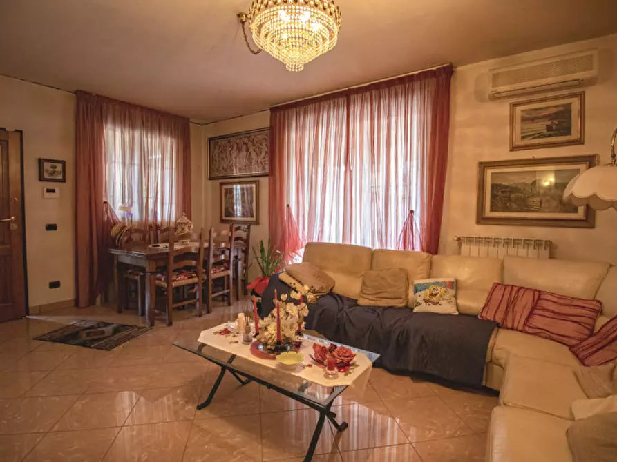 Immagine 23 di Casa indipendente in vendita  in Via Donatello a Poggio A Caiano
