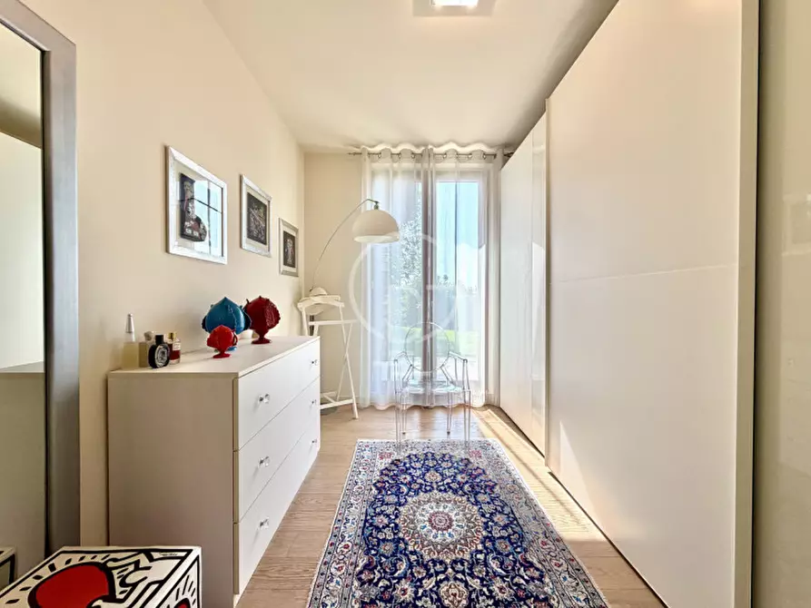 Immagine 15 di Casa indipendente in vendita  in Via Venezia a Desenzano Del Garda