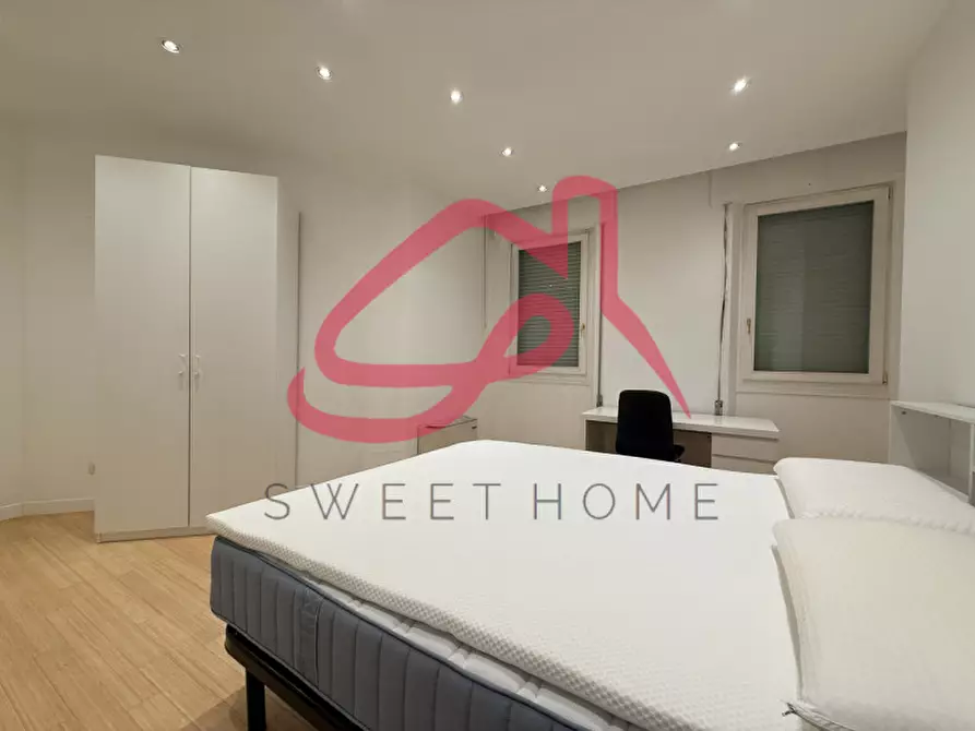 Immagine 7 di Camera in affitto  in Largo Europa a Padova