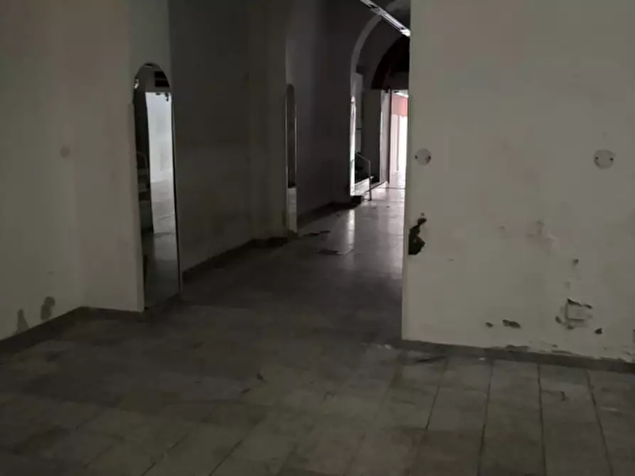 Immagine 2 di Negozio in affitto  in SANTA MARIA NOVELLA a Firenze