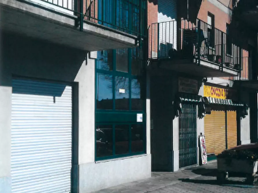 Immagine 3 di Negozio in vendita  in via chieri 2\e a Carmagnola