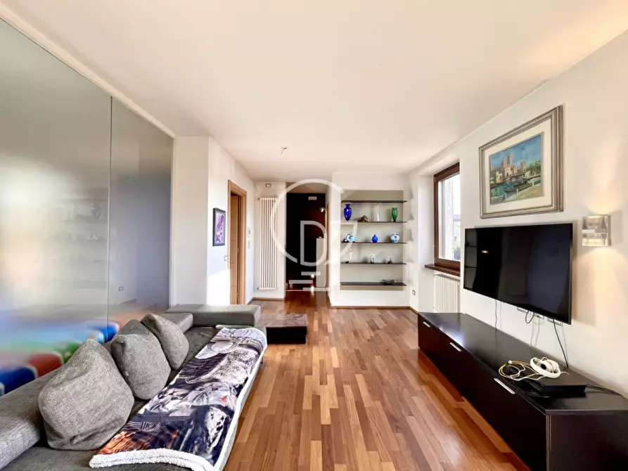 Immagine 11 di Villa in vendita  in Punta Grò a Sirmione