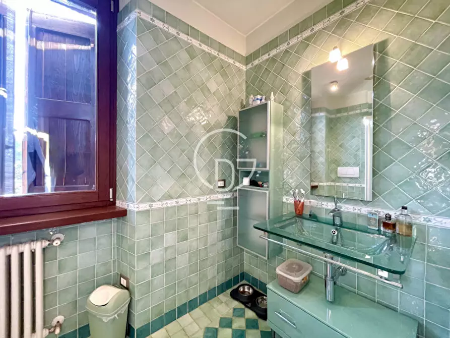 Immagine 15 di Villa in vendita  in Punta Grò a Sirmione