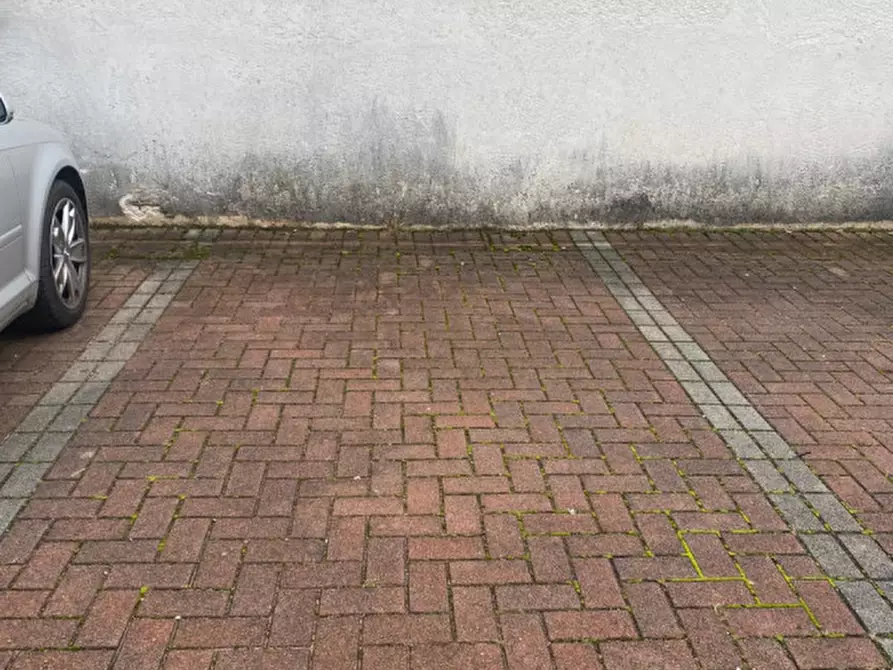 Immagine 8 di Negozio in affitto  in Piazza Italia a Maniago