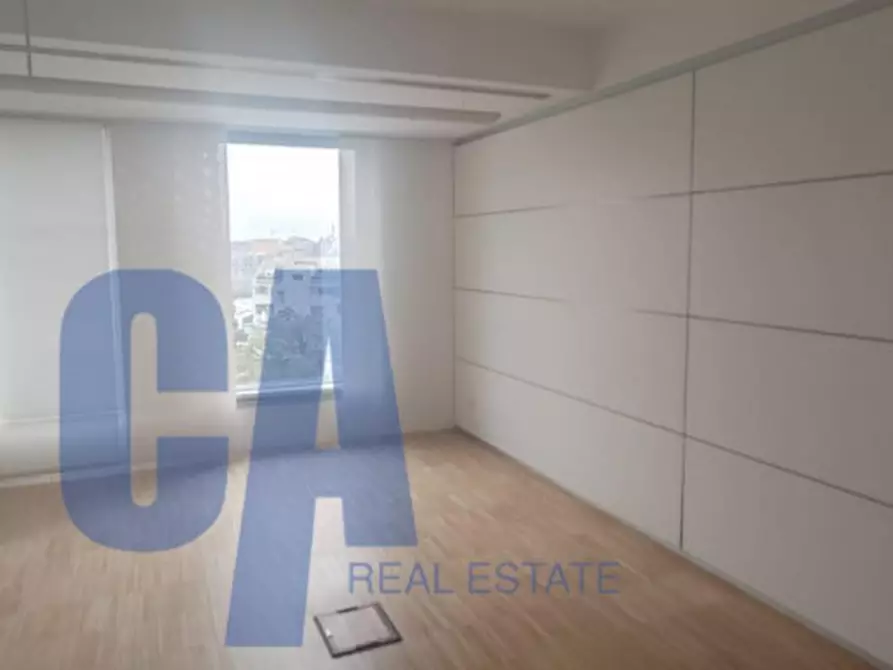 Immagine 5 di Ufficio in affitto  in VIA TONALE a Milano