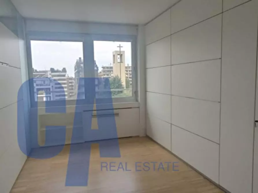 Immagine 6 di Ufficio in affitto  in VIA TONALE a Milano