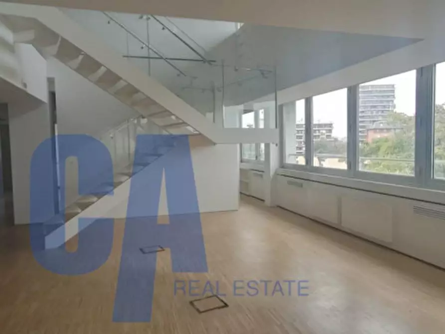 Immagine 13 di Ufficio in affitto  in VIA TONALE a Milano