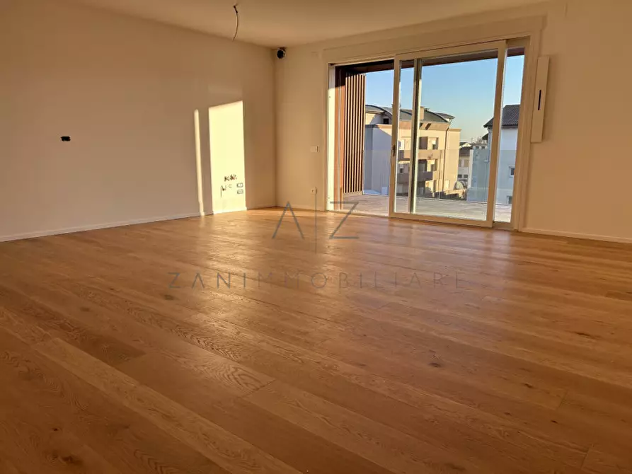 Immagine 9 di Attico in vendita  in Via Belgio a Castelfranco Veneto