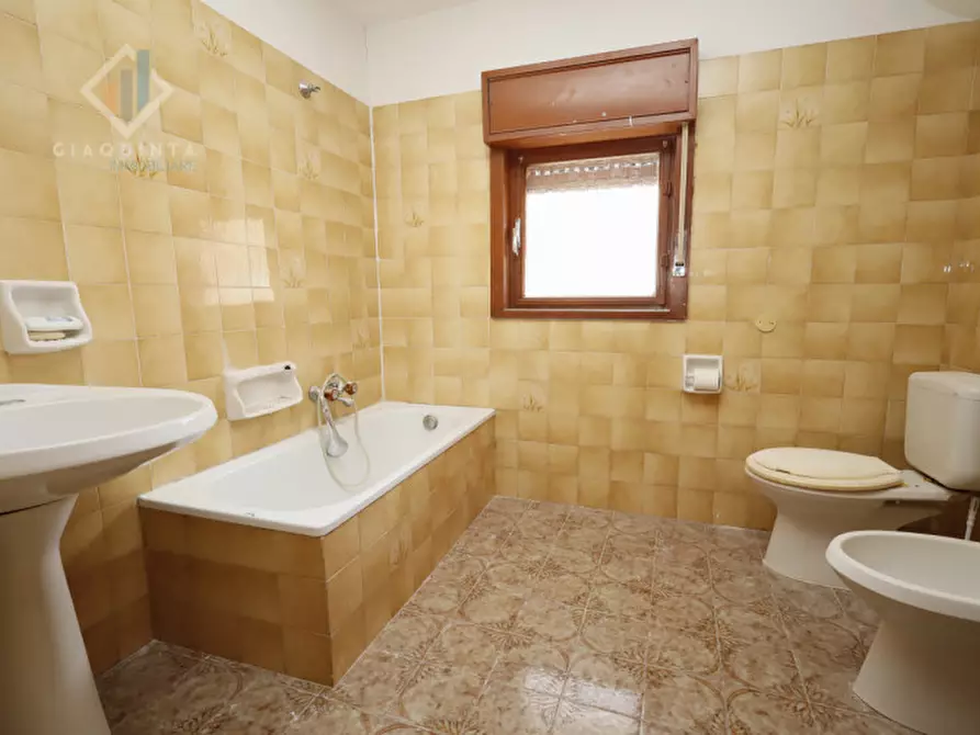 Immagine 17 di Casa indipendente in vendita  in via Leonardo Da Vinci n.30 a Palagonia