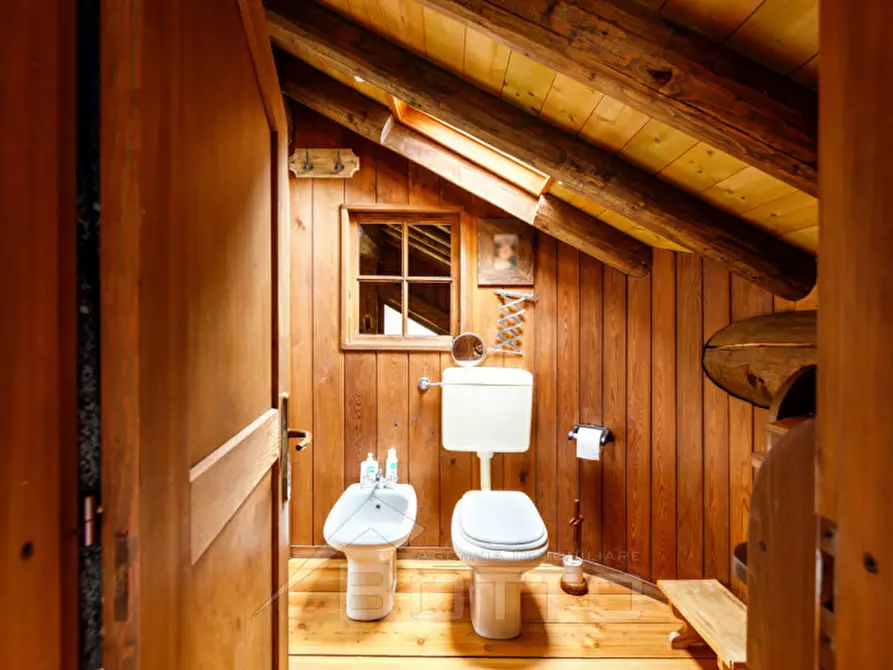 Immagine 23 di Attico in vendita  in frazione Boccorio 15/A a Alagna Valsesia