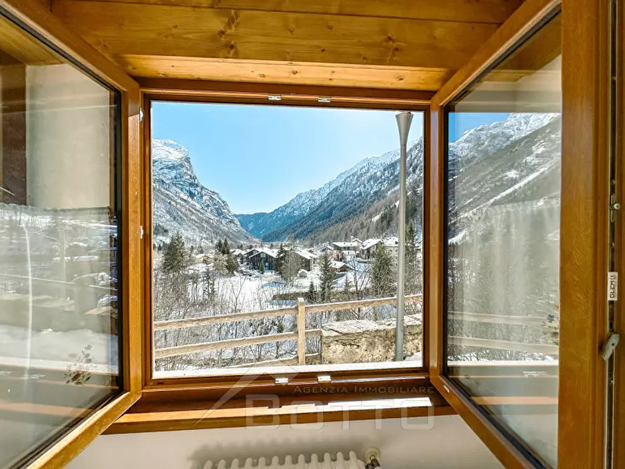 Immagine 7 di Appartamento in vendita  in via Matolo 19 a Alagna Valsesia