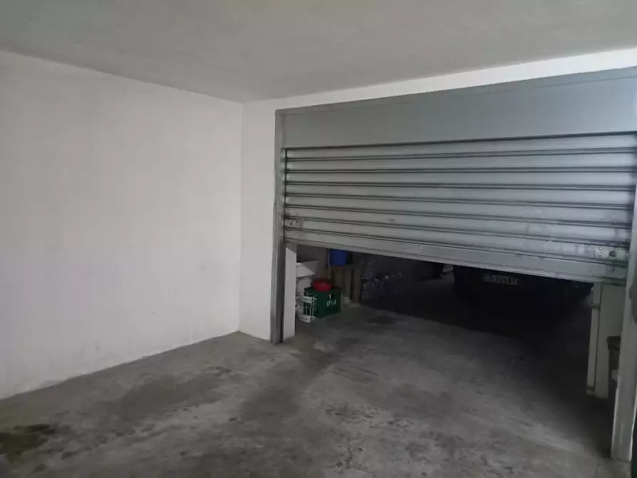 Immagine 42 di Appartamento in vendita  in via fausto coppi a Labico