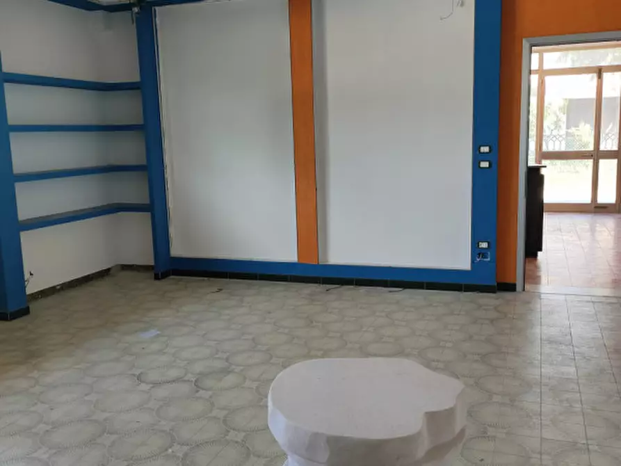 Immagine 1 di Ufficio in vendita  in Via Martiri di Belfiore a Rovigo