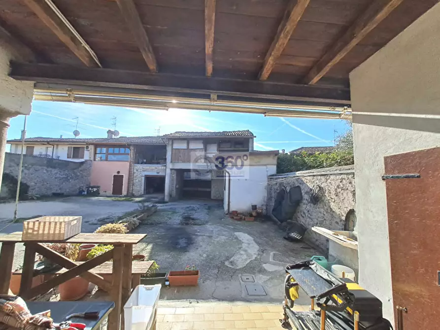 Immagine 13 di Casa indipendente in vendita  in Via S. Martino a Passirano