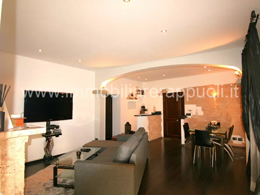 Immagine 4 di Appartamento in vendita  a Trequanda