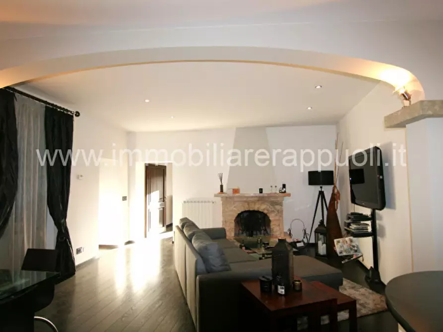 Immagine 5 di Appartamento in vendita  a Trequanda