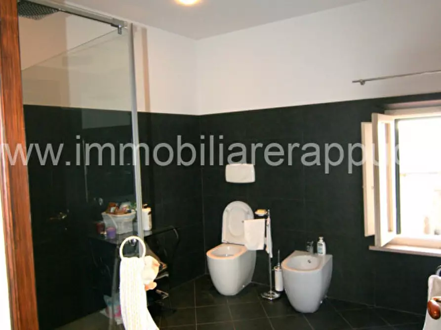 Immagine 9 di Appartamento in vendita  a Trequanda