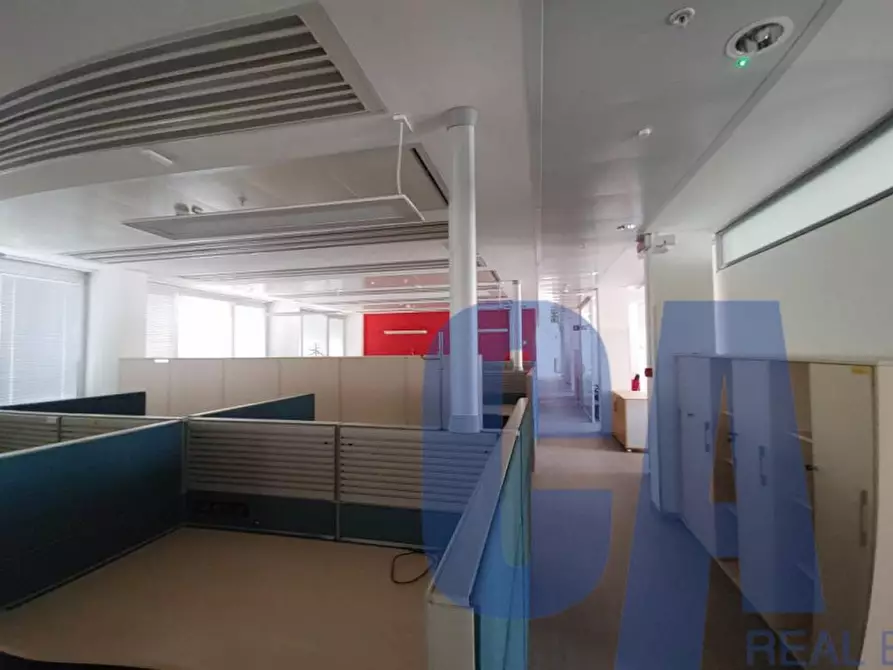 Immagine 10 di Ufficio in affitto  in VIA CAMPANIA a Monza