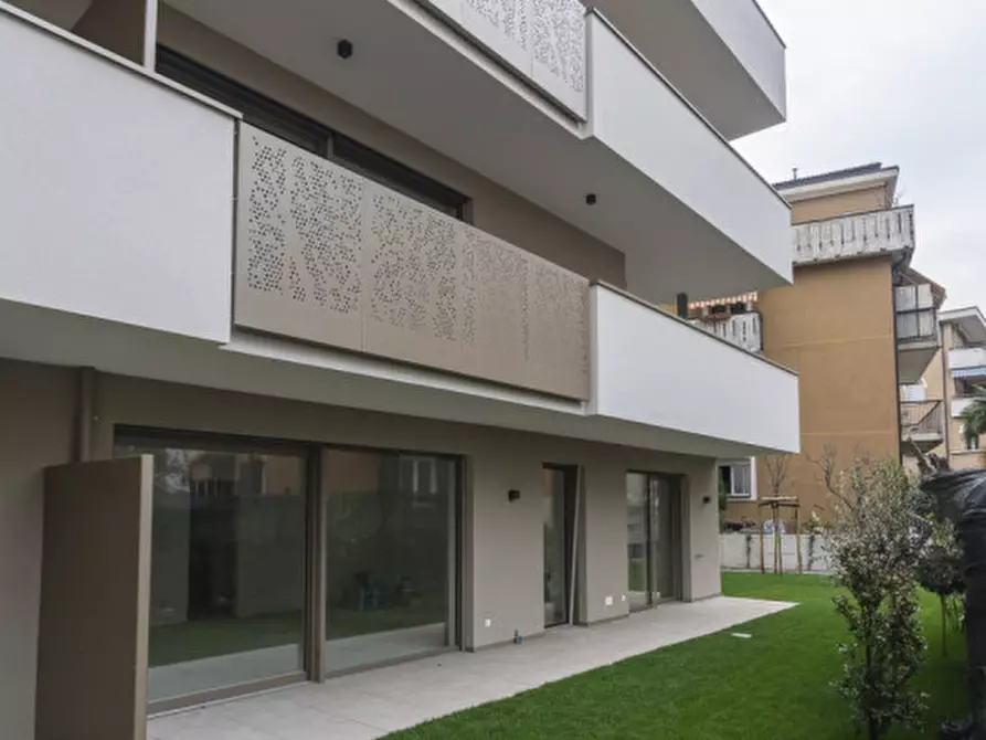 Immagine 5 di Appartamento in vendita  in Via Vicenza a Bolzano