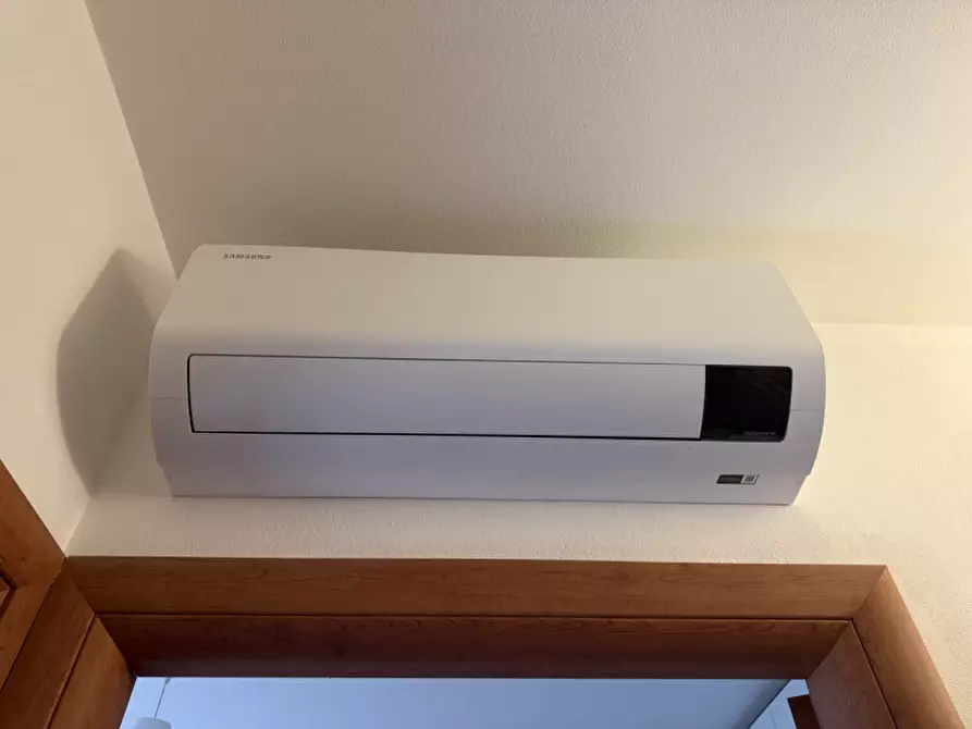 Immagine 11 di Appartamento in affitto  in via Miglio 5 a Lavagno