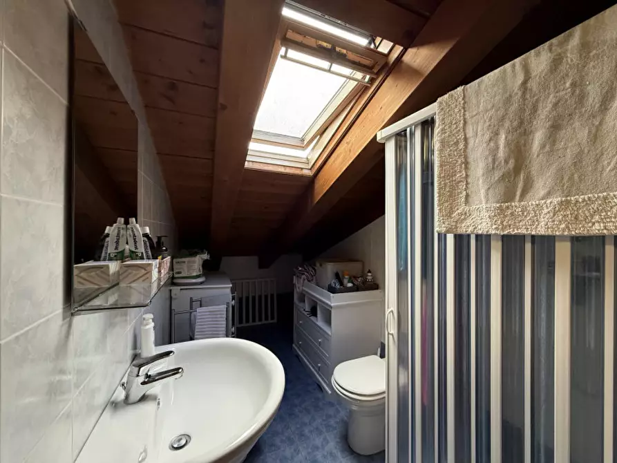 Immagine 14 di Appartamento in affitto  in via Miglio 5 a Lavagno