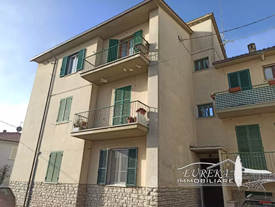 Immagine 1 di Appartamento in vendita  in castiglione del lago via roma 152 a Castiglione Del Lago