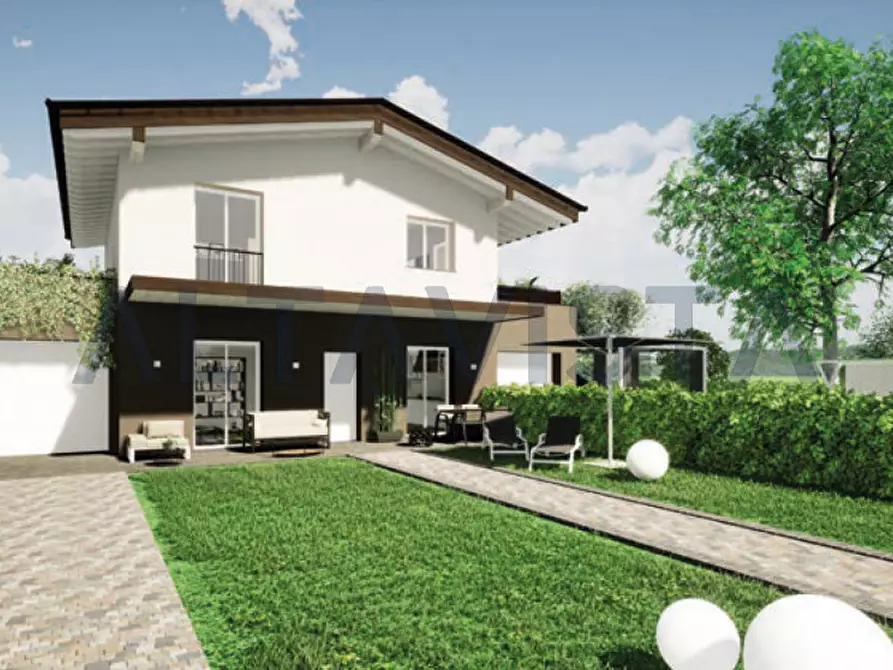 Immagine 3 di Appartamento in vendita  in via salvo d'acquisto a Lonato del Garda