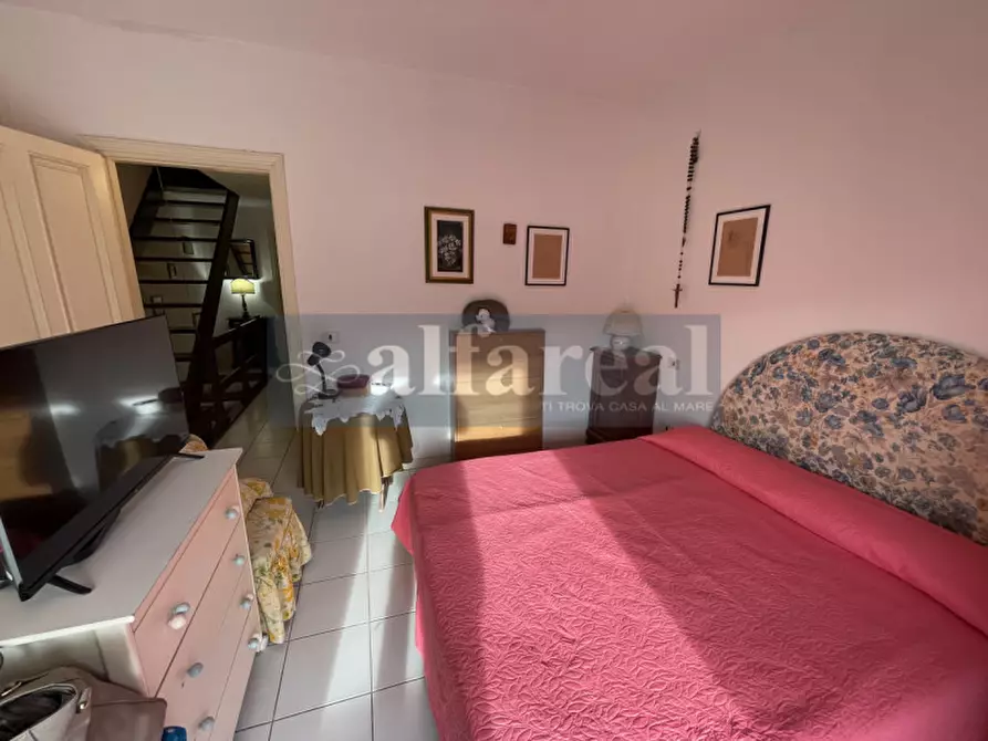 Immagine 1 di Villetta a schiera in vendita  a Castiglione Della Pescaia