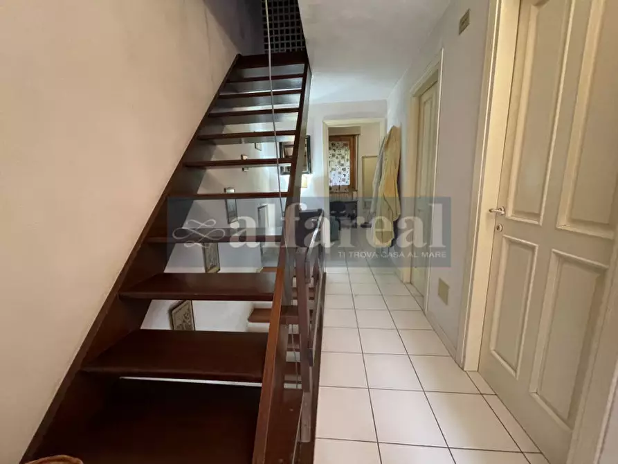 Immagine 2 di Villetta a schiera in vendita  a Castiglione Della Pescaia