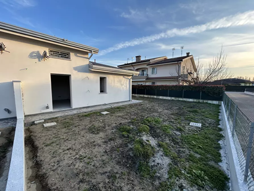 Immagine 7 di Casa bifamiliare in vendita  in Via Carlo Alberto dalla chiesa a Mestrino