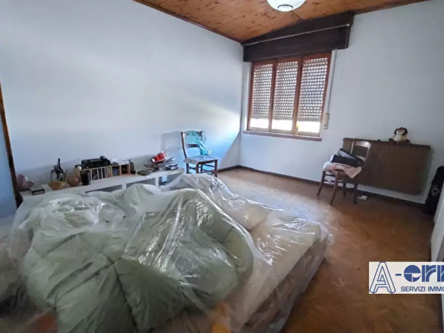 Immagine 4 di Casa indipendente in vendita  a Valbrenta