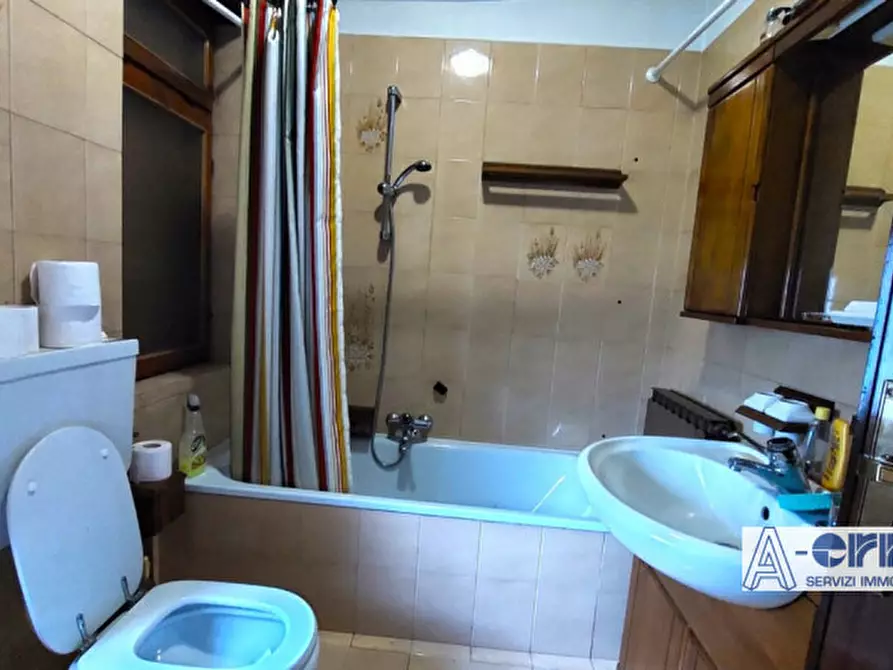 Immagine 5 di Casa indipendente in vendita  a Valbrenta