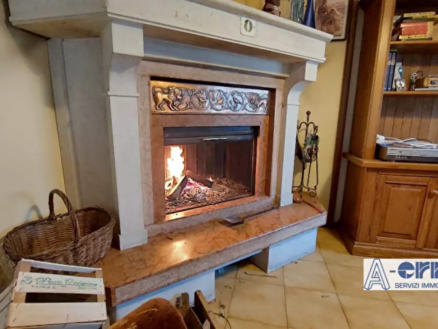 Immagine 10 di Casa indipendente in vendita  a Valbrenta