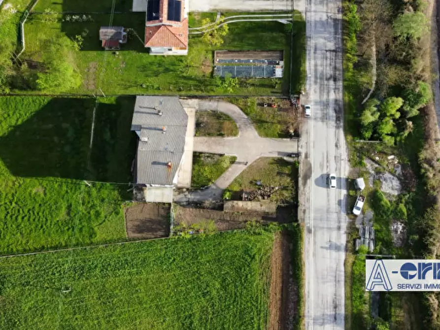 Immagine 18 di Casa indipendente in vendita  a Valbrenta