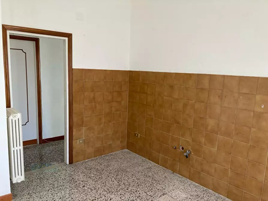 Immagine 2 di Appartamento in vendita  in Via Risorgimento a Ceglie Messapico