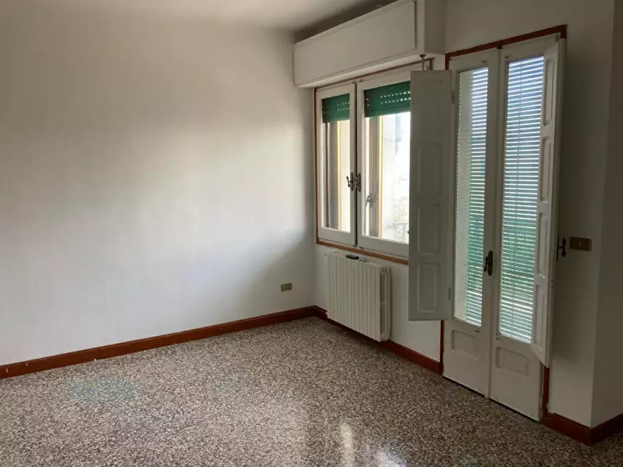 Immagine 4 di Appartamento in vendita  in Via Risorgimento a Ceglie Messapico