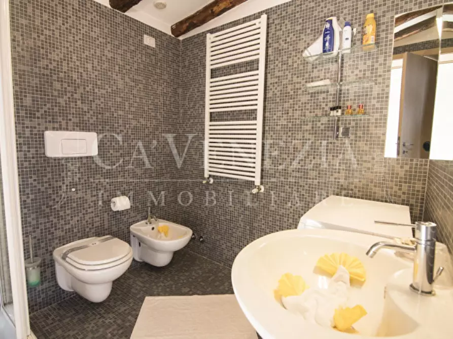 Immagine 22 di Appartamento in vendita  a Venezia