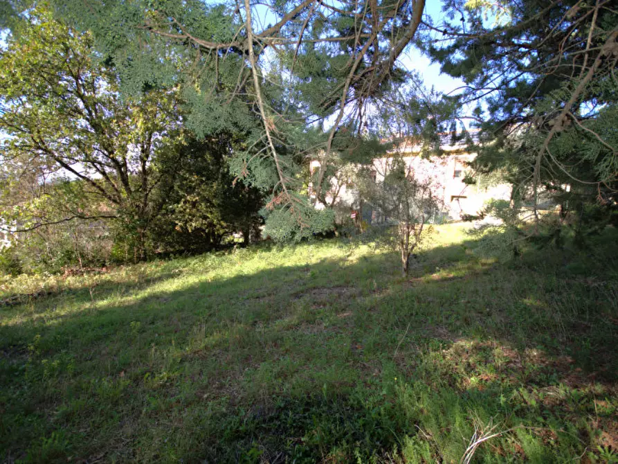 Immagine 4 di Terreno in vendita  a Corciano