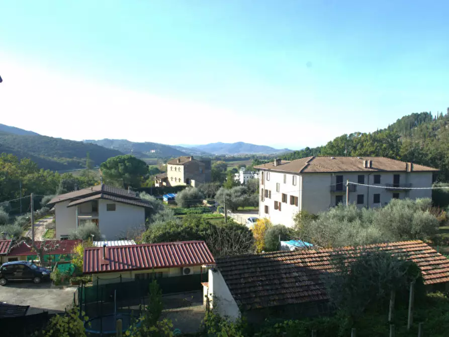 Immagine 19 di Terreno in vendita  a Corciano