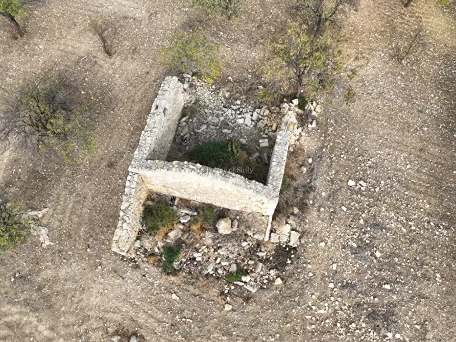 Immagine 5 di Rustico / casale in vendita  in C.da Carcicena a Noto