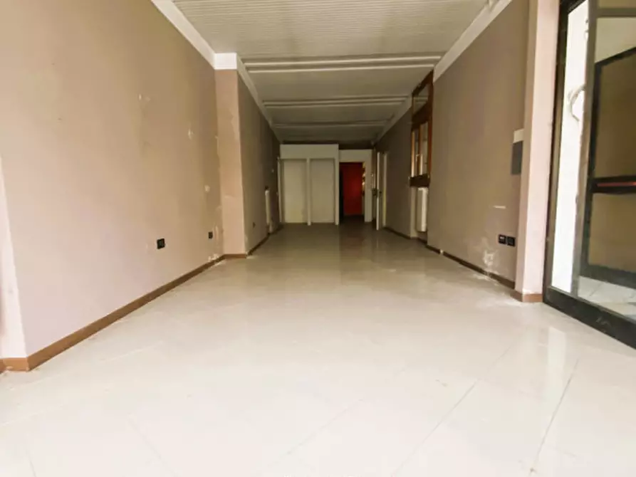 Immagine 2 di Negozio in vendita  in Via pescheria vecchia a Este