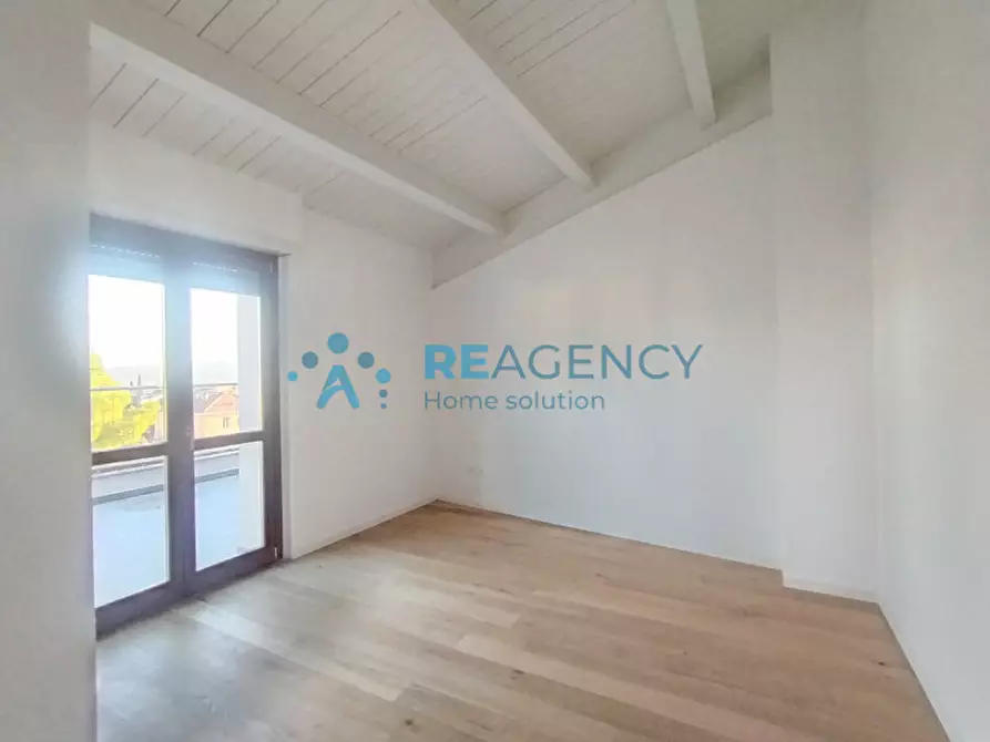 Immagine 28 di Appartamento in vendita  in Perugia, via Adriatica 35 a Perugia