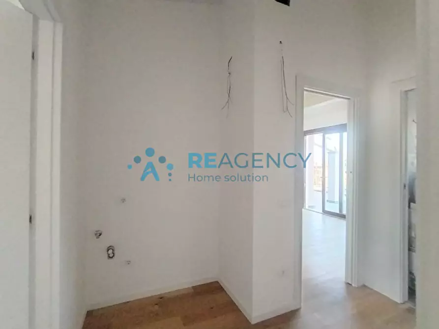 Immagine 30 di Attico in vendita  in Perugia, via Adriatica 35 a Perugia