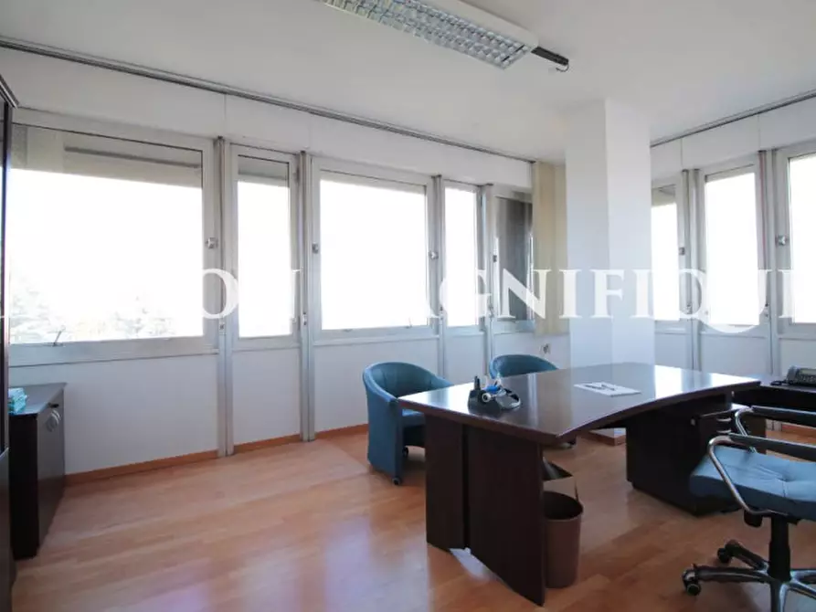 Immagine 14 di Palazzo in vendita  in Via Larga 33 a Bologna